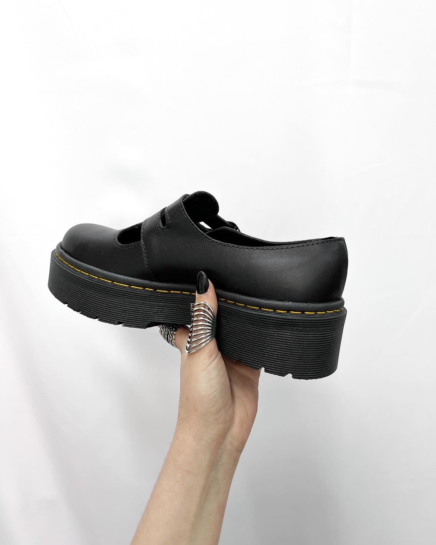 Mary jane estilo dc martens doble hebilla