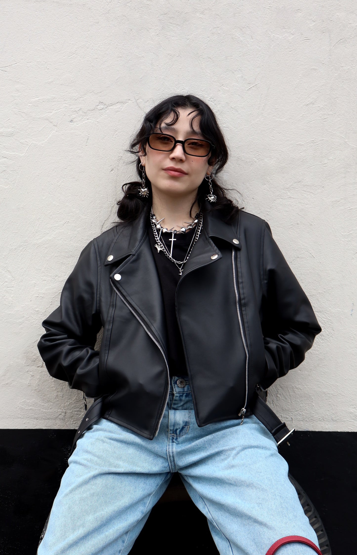 Chaqueta Arabella crop negra