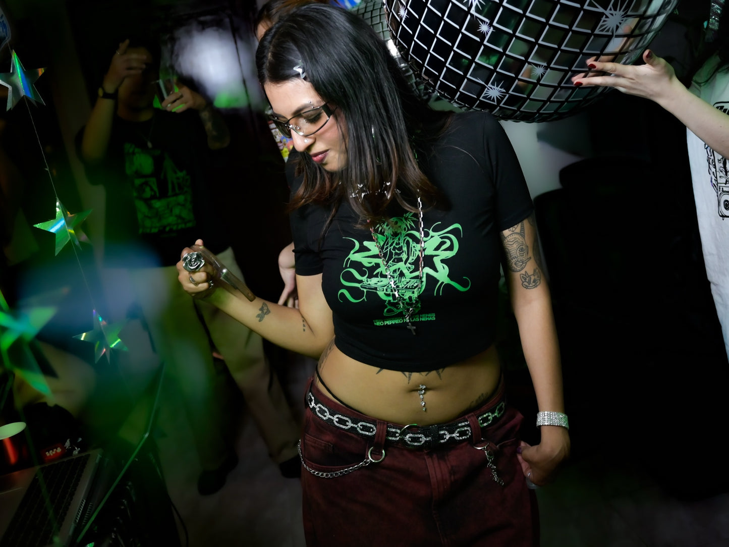 Baby tee 'neo perreo'