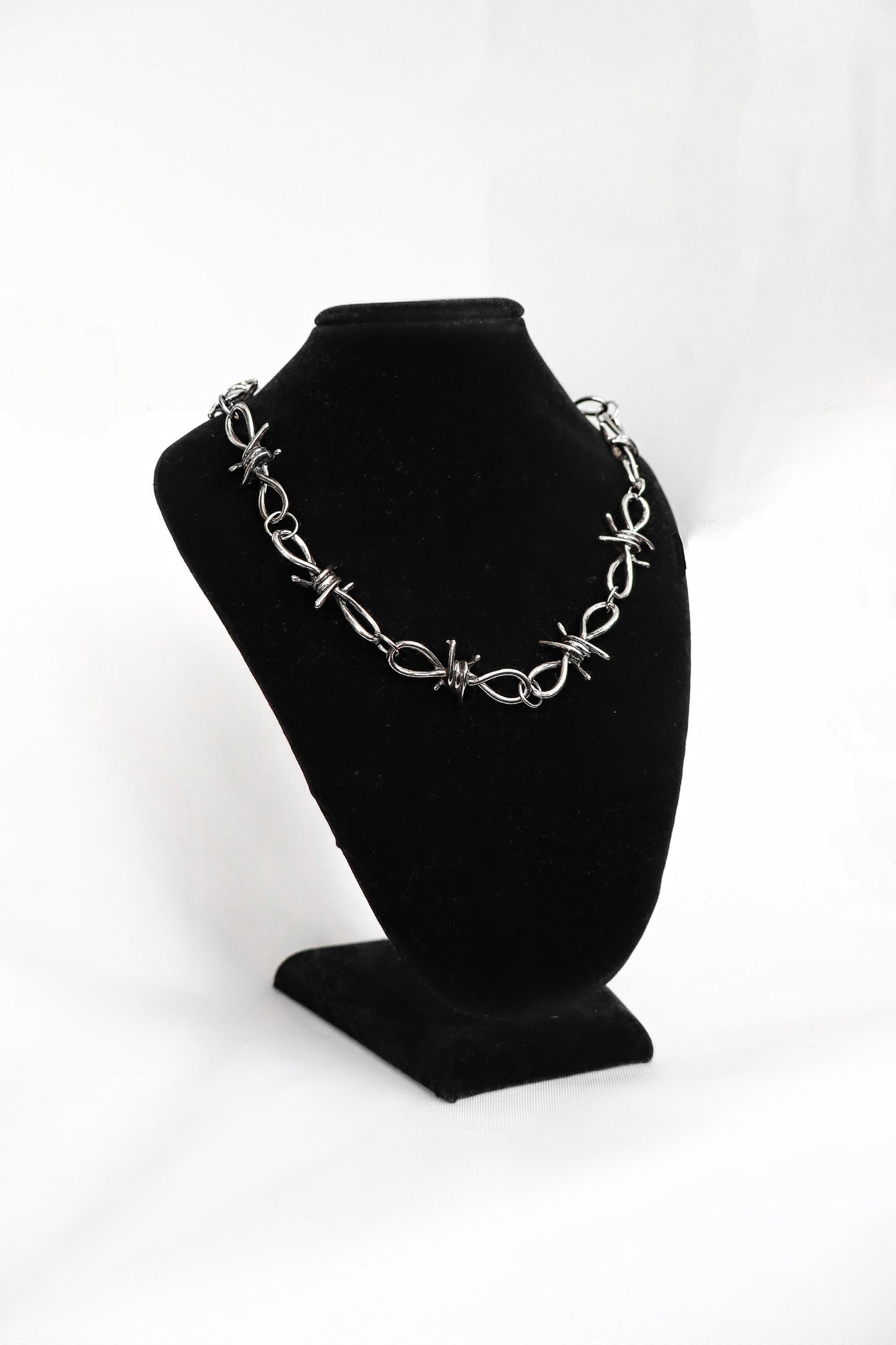 Collar de puas chunky plateado