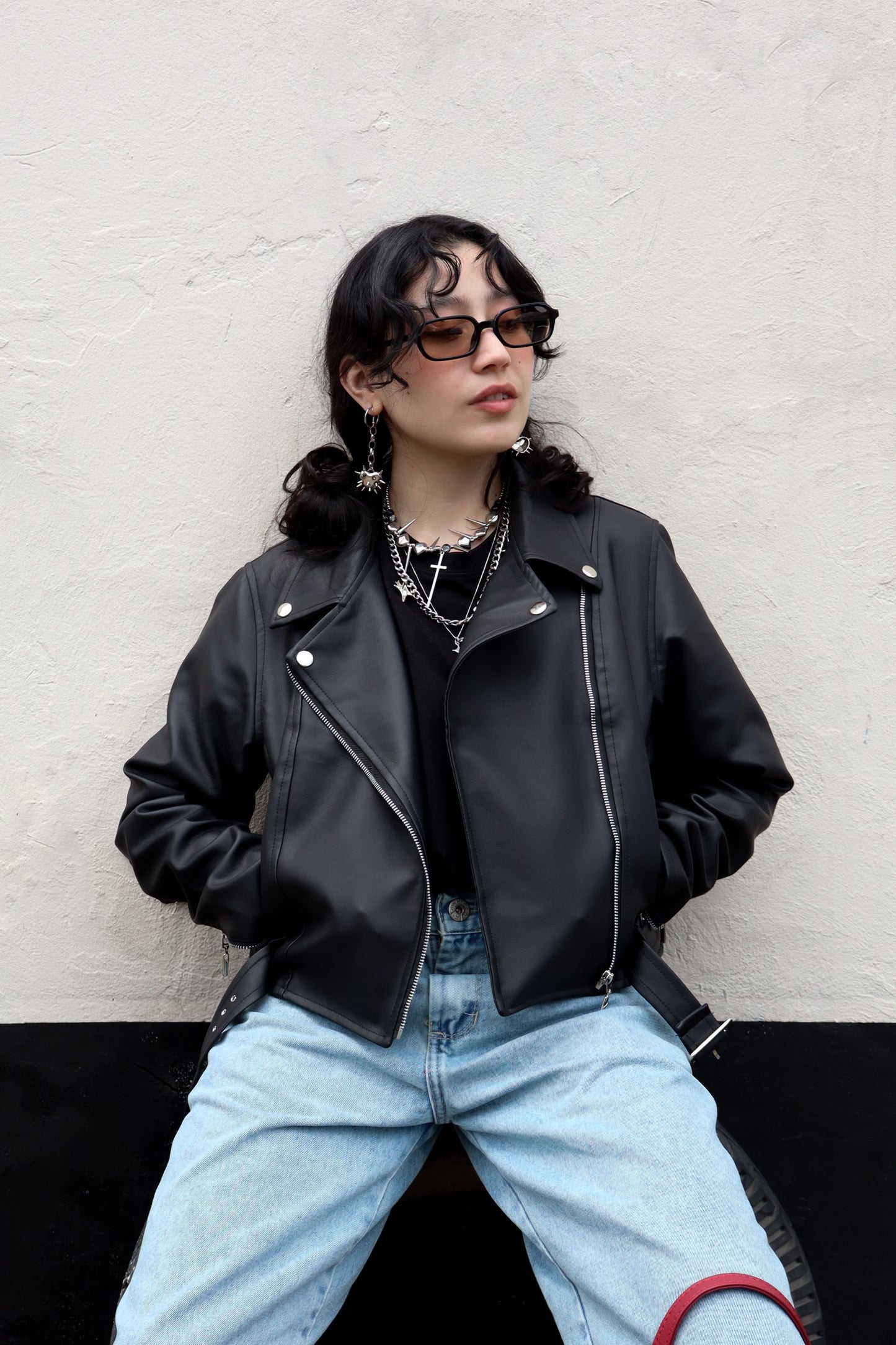 Chaqueta Arabella crop negra