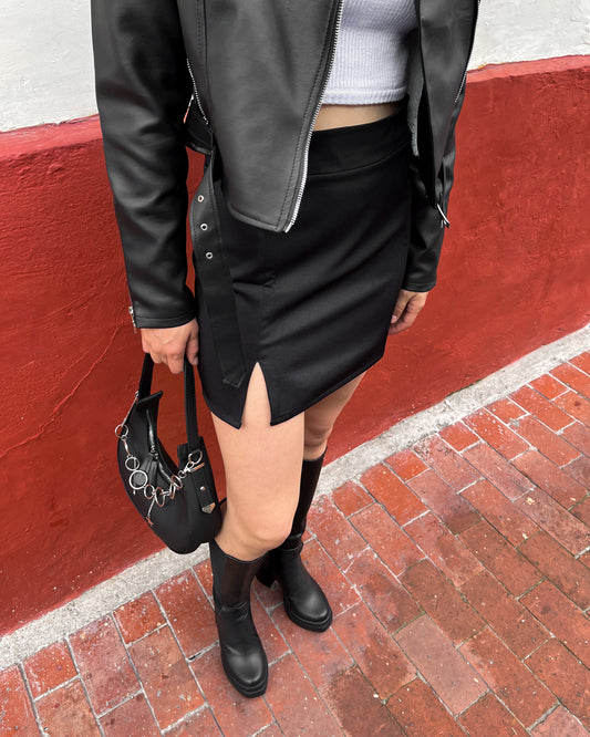 Falda Kate de abertura corta negra