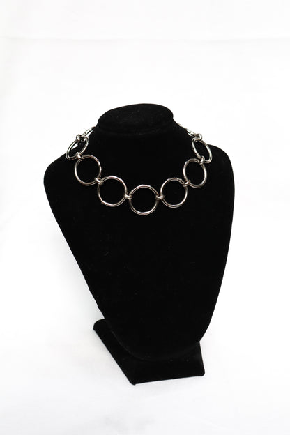 Choker de aros plateado