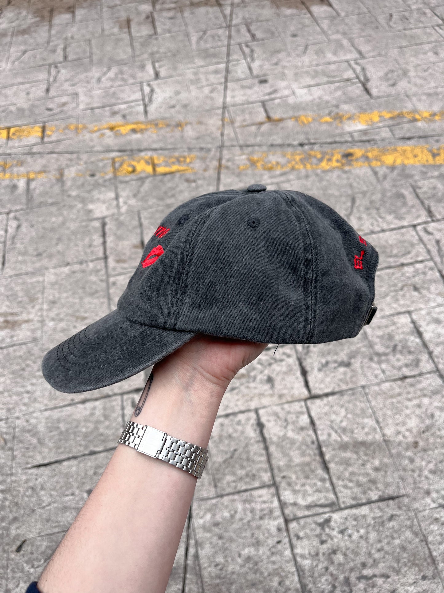 Gorra Supérame P*rra 💋 acid wash