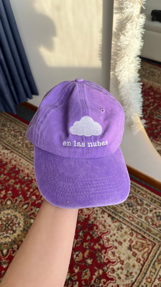 Gorra en las nubes ☁️ lila acid wash