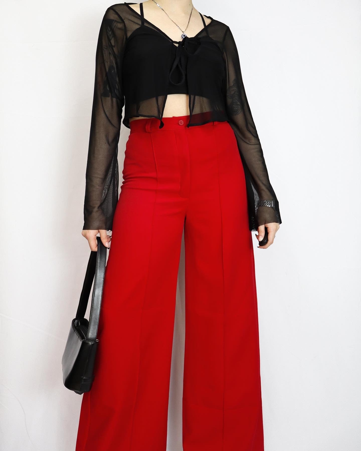 Pantalón cool girl cereza
