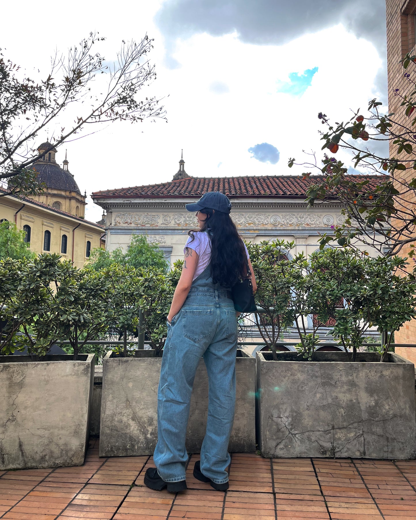 Overol de Jean Baggy Barrel azul medium