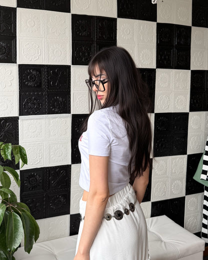Baby tee 'not flirting, just hot and talking'