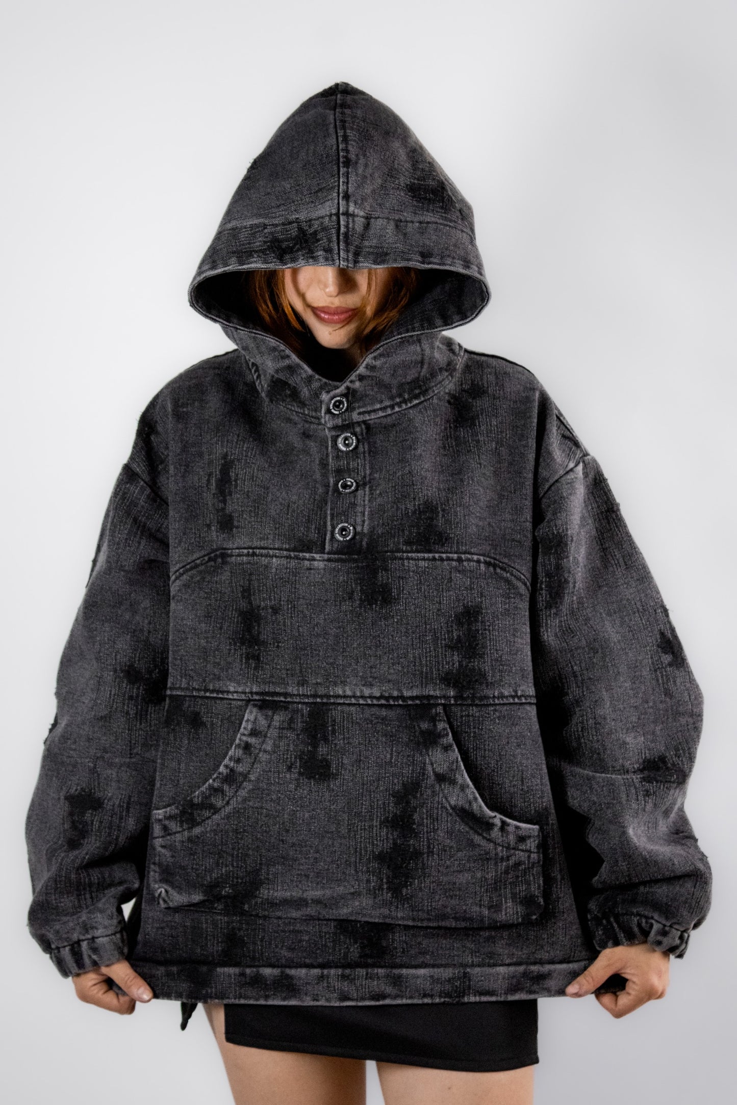 Hoodie HARD denim negro acid wash ⭑ EDICIÓN LIMITADA ⭑