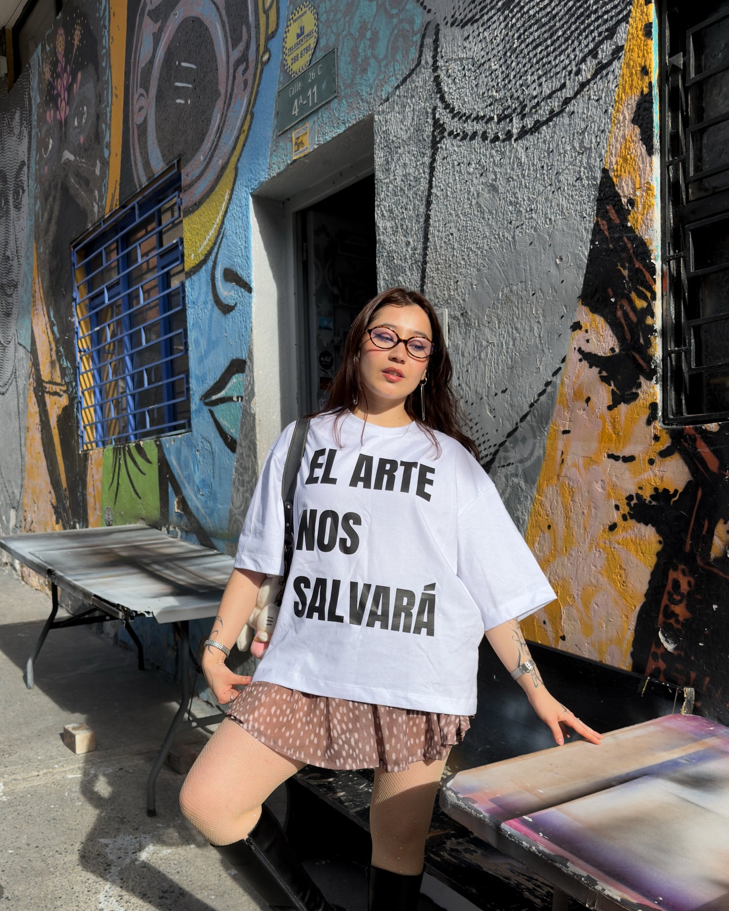 Camiseta ‘El arte nos salvará’ boxy