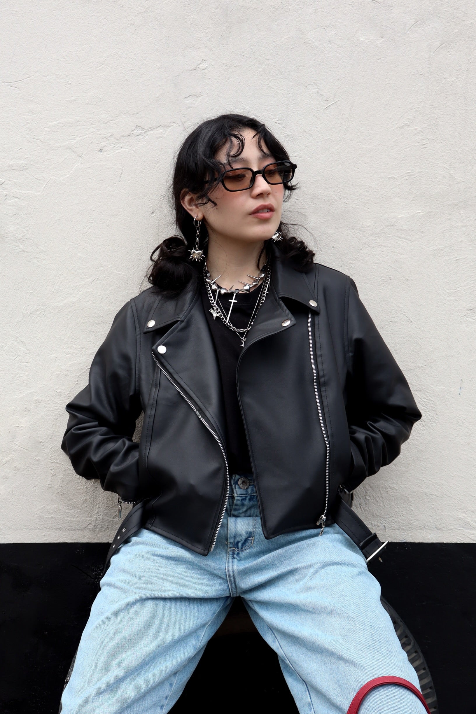 Chaqueta Arabella crop negra