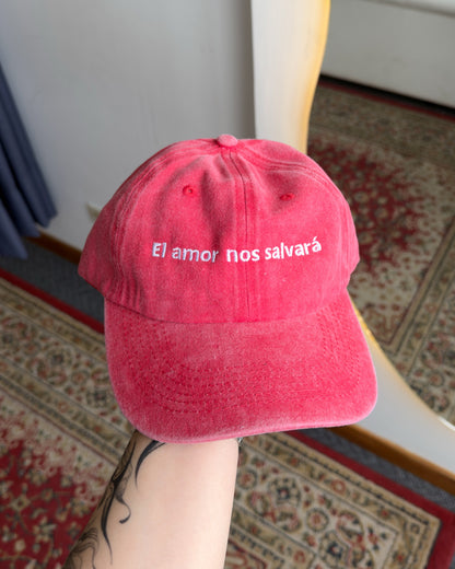 Gorra 'el amor nos salvará'
