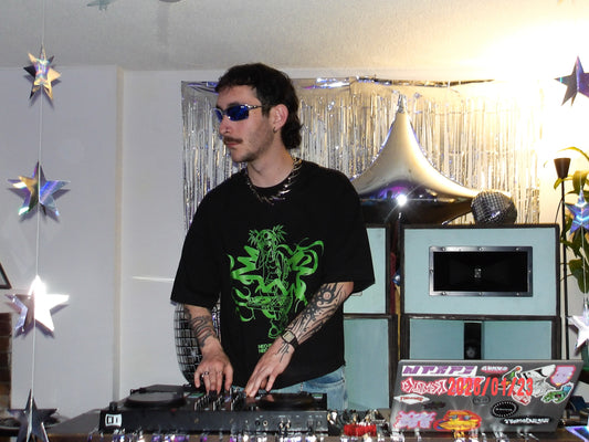 Camiseta ‘Neo perreo’ boxy