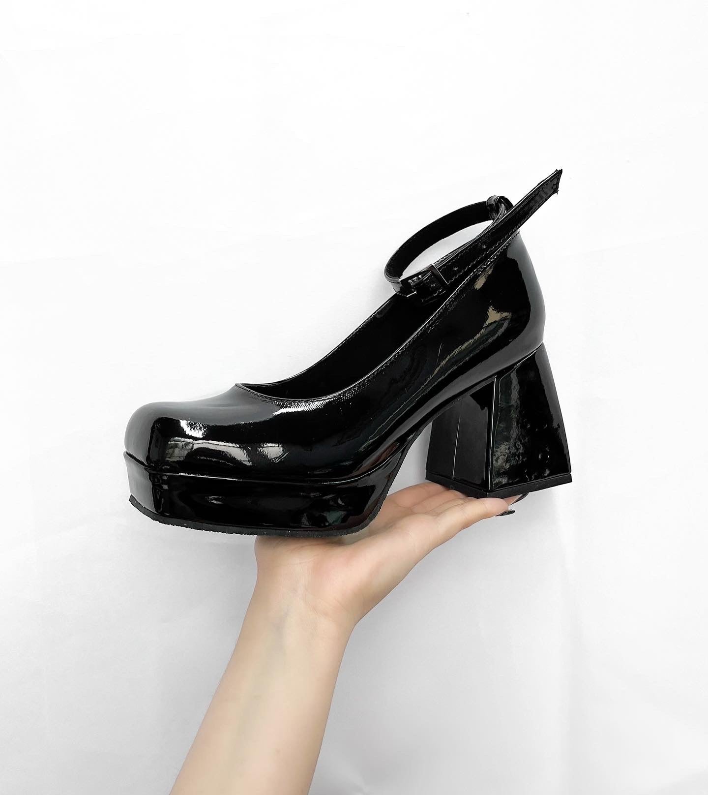 Zapatos Mary Jane negros