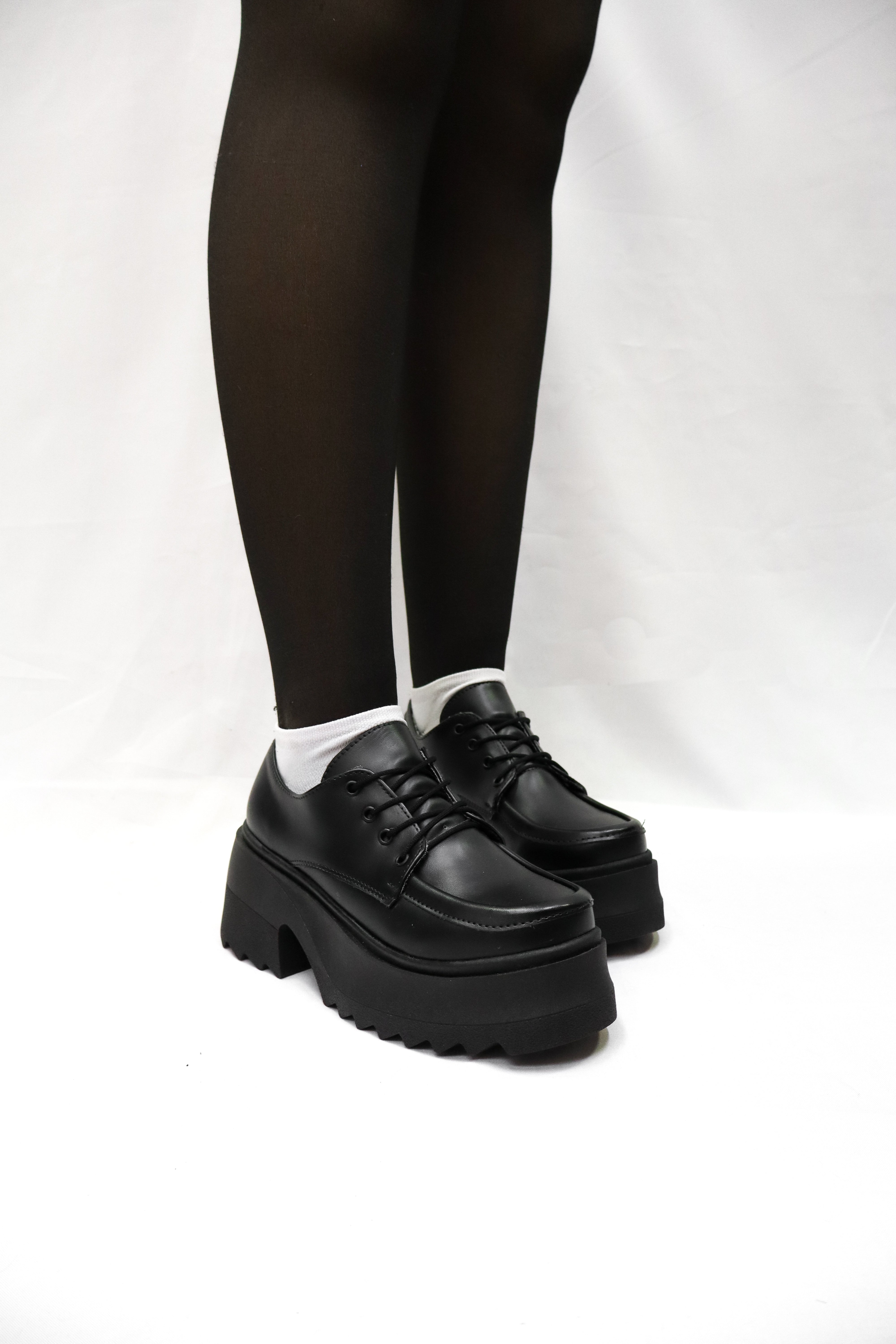 Estrene Zapatos – EL ESTRENE SAS
