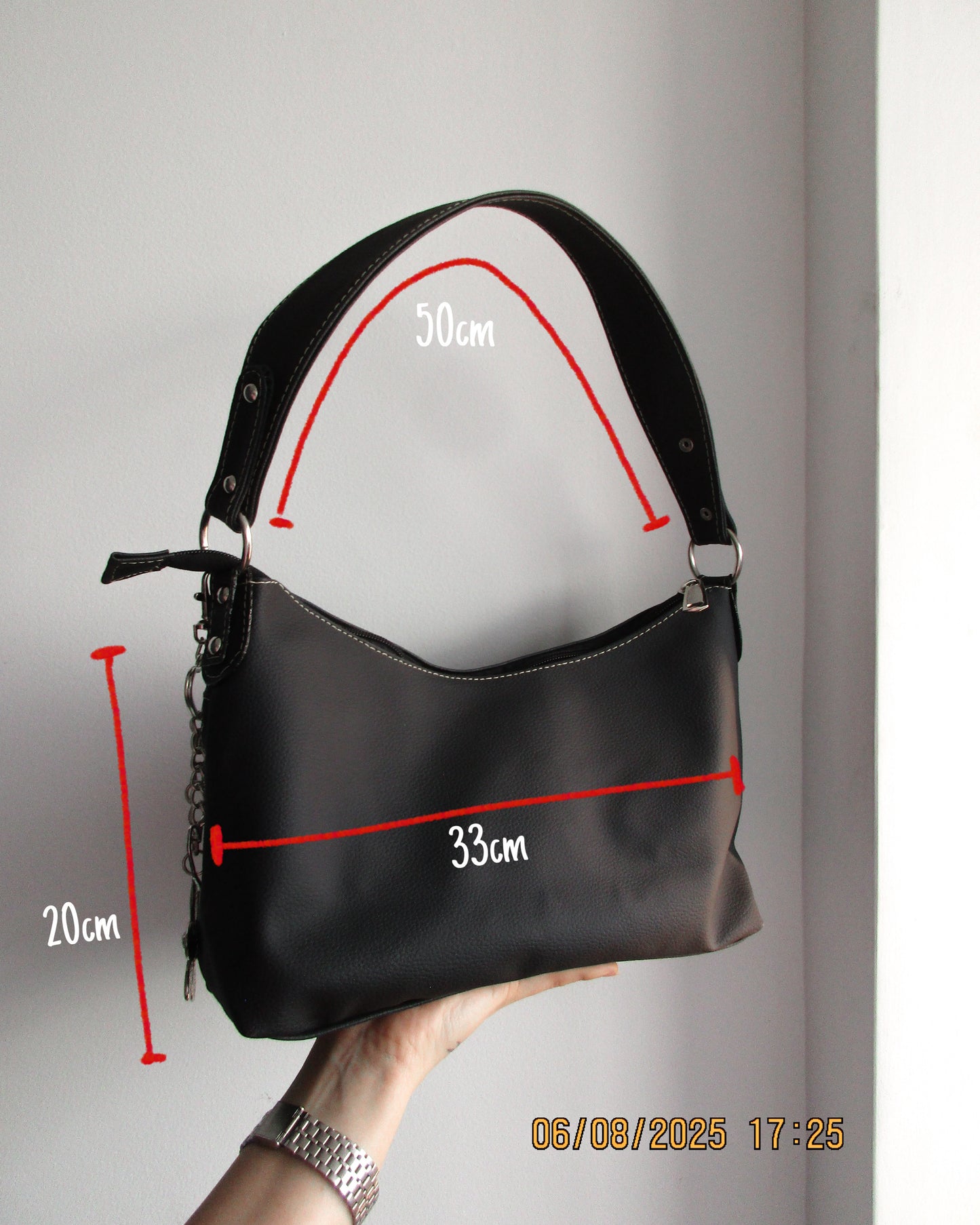 Bolso IT'S BRITNEY B*TCH! negro