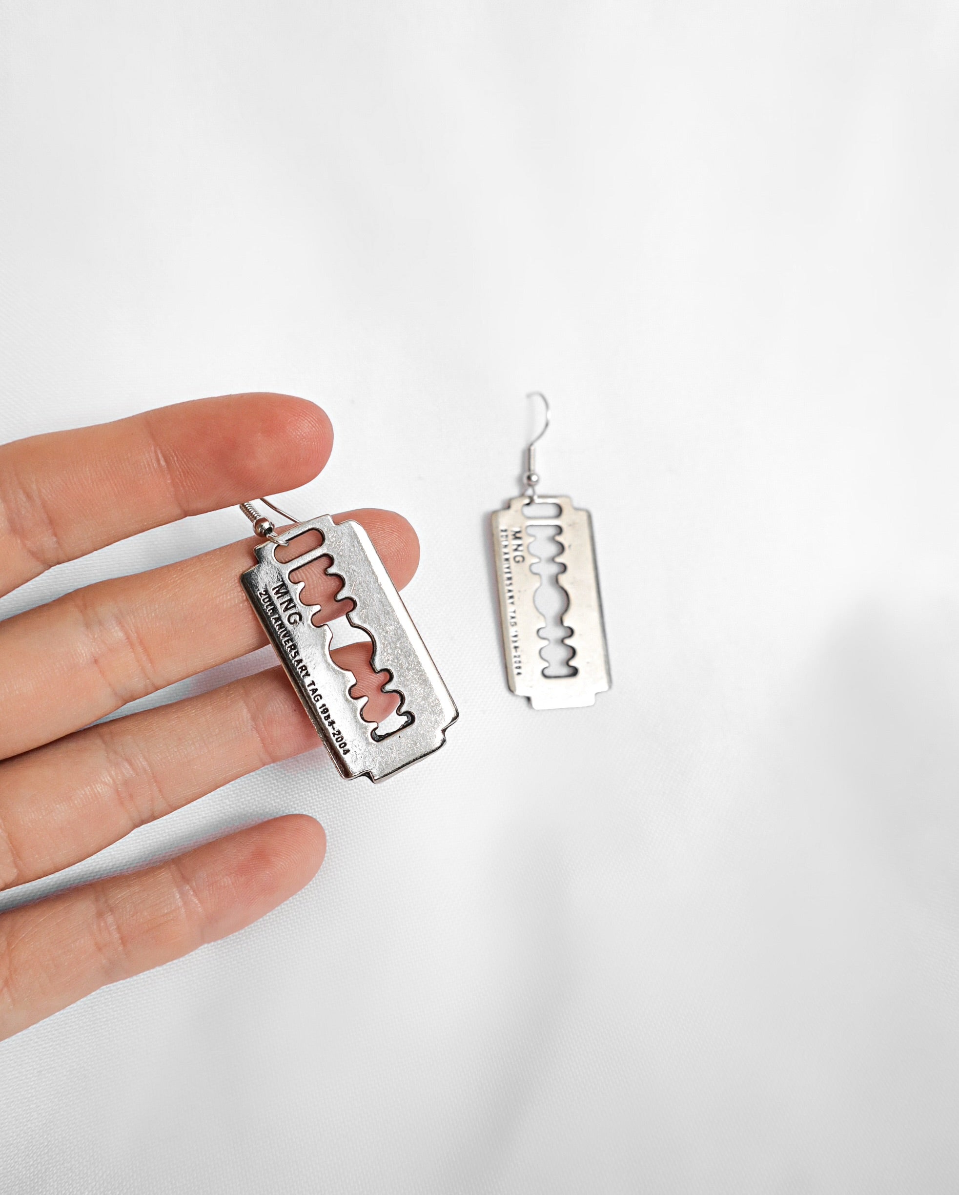 Aretes de cuchillas ⛓️