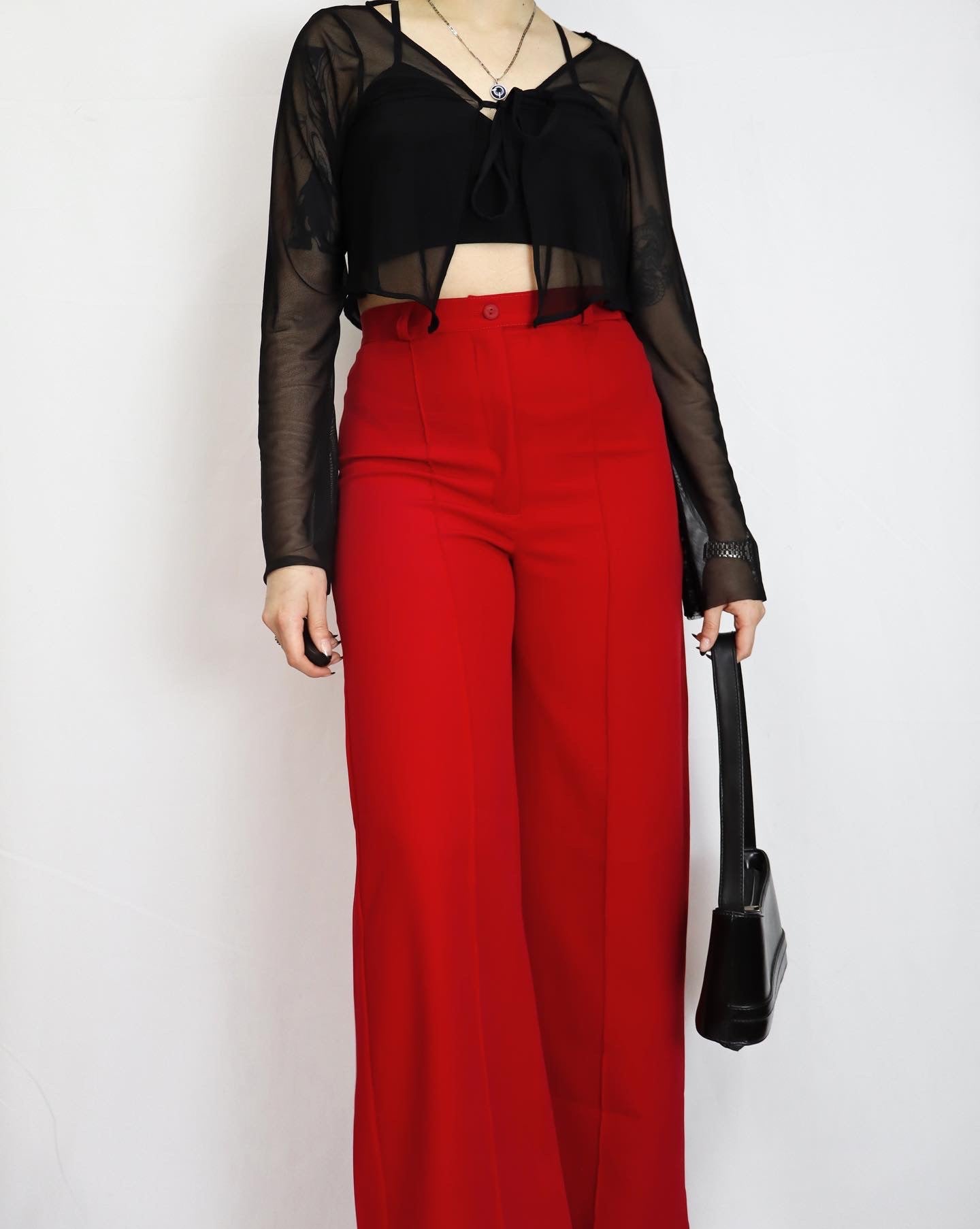 Pantalón cool girl cereza