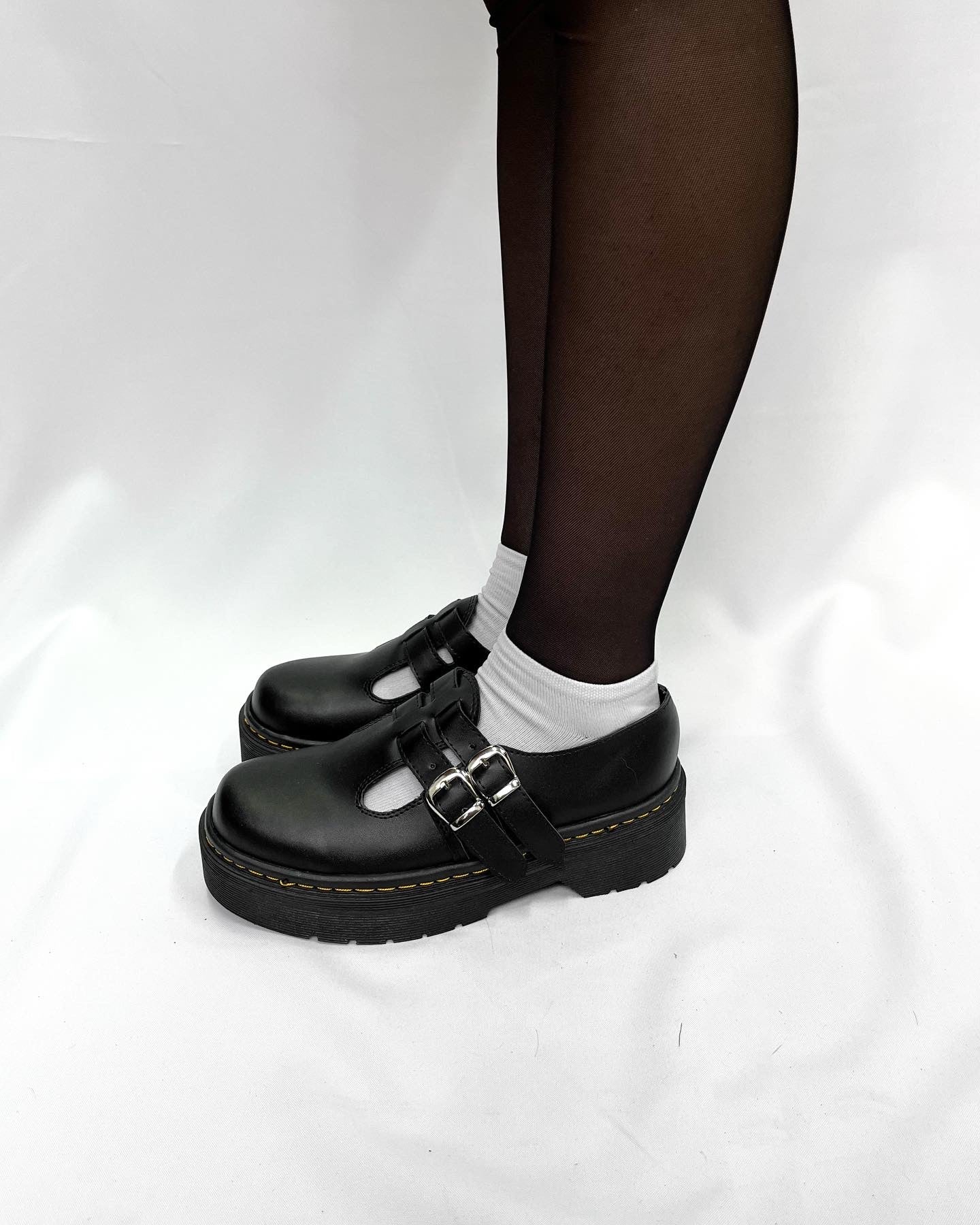 Mary jane estilo dc martens doble hebilla