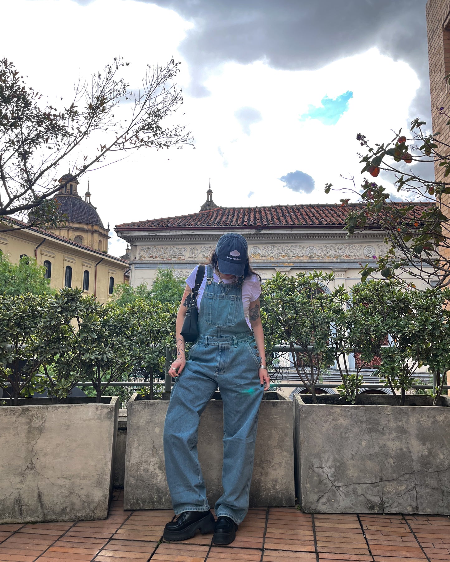 Overol de Jean Baggy Barrel azul medium