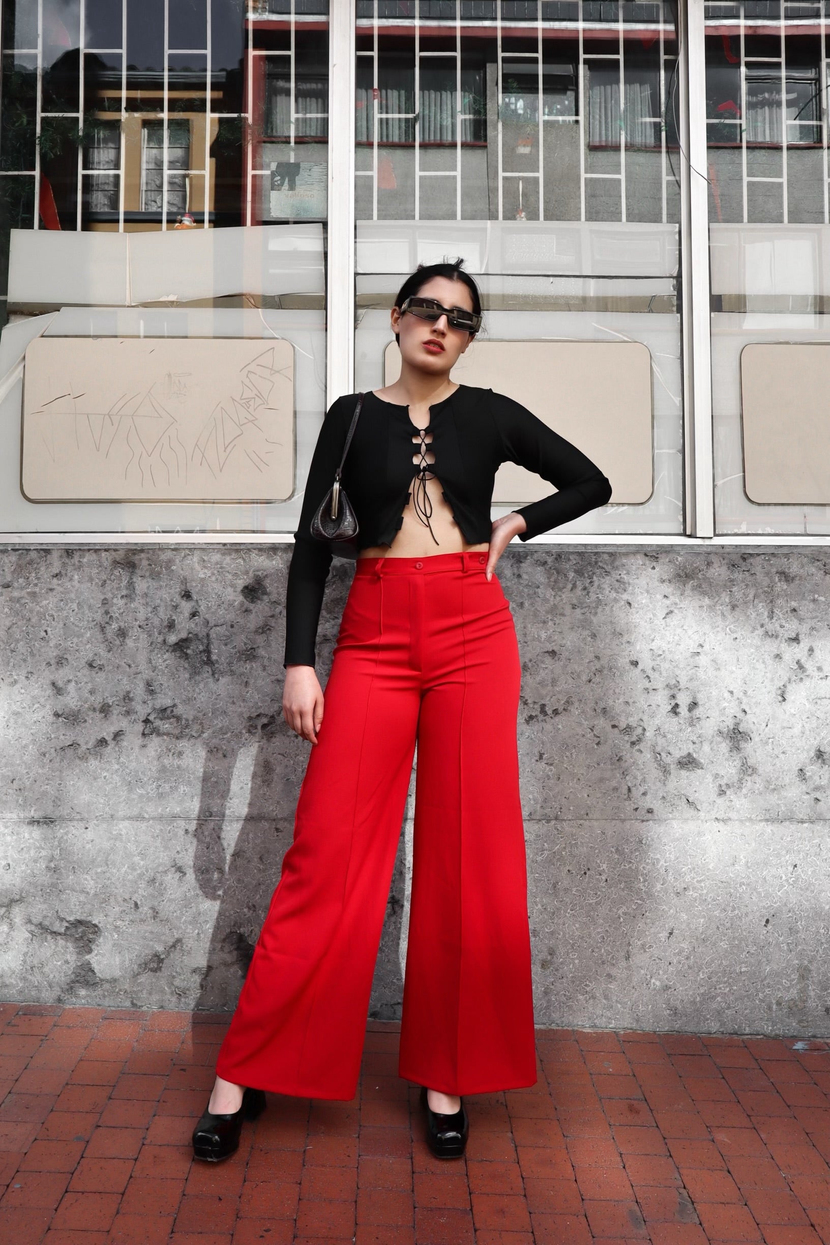 Pantalón cool girl cereza