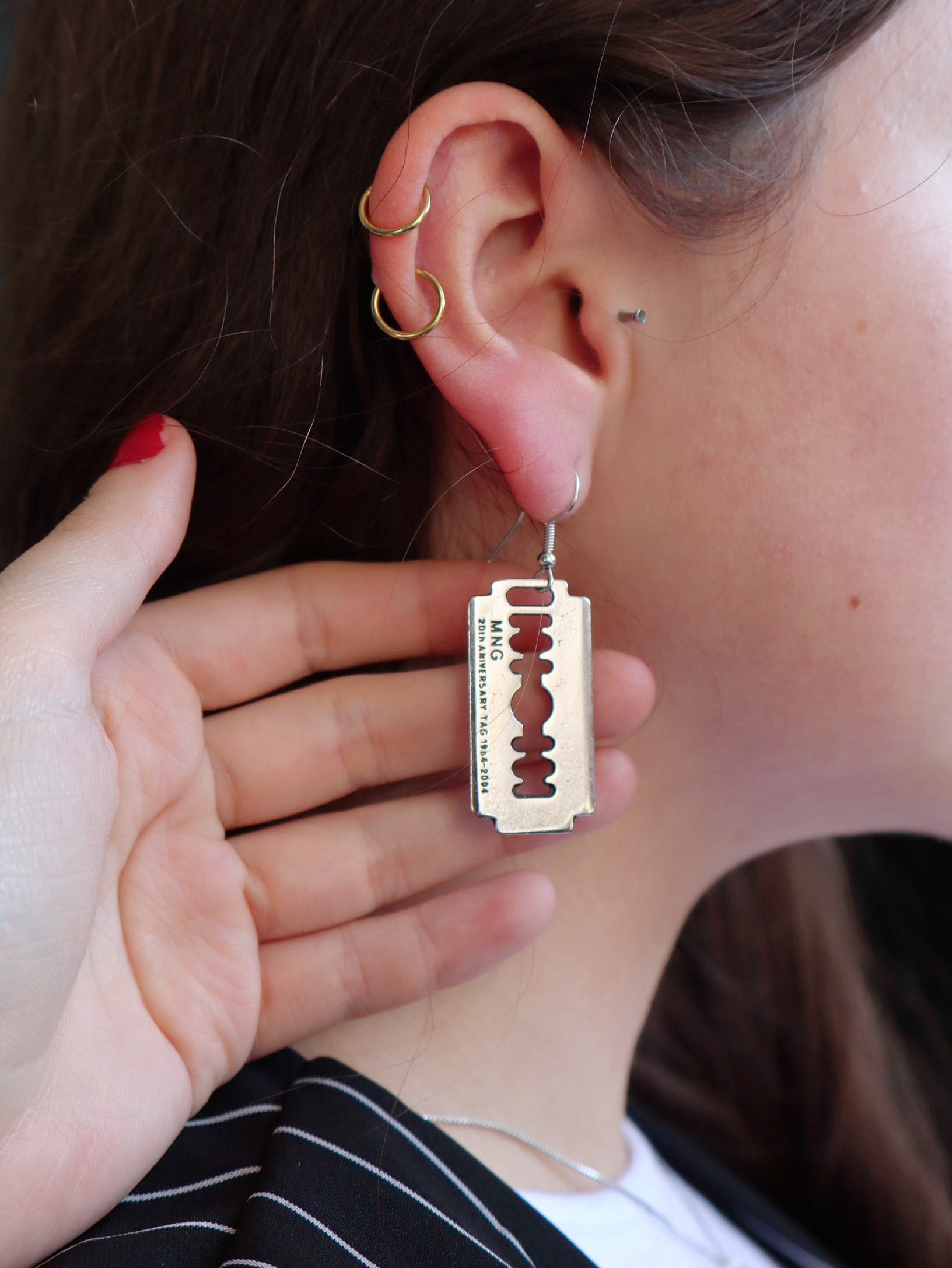 Aretes de cuchillas ⛓️