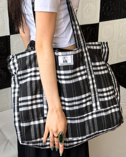 Tote bag de cuadros b&n