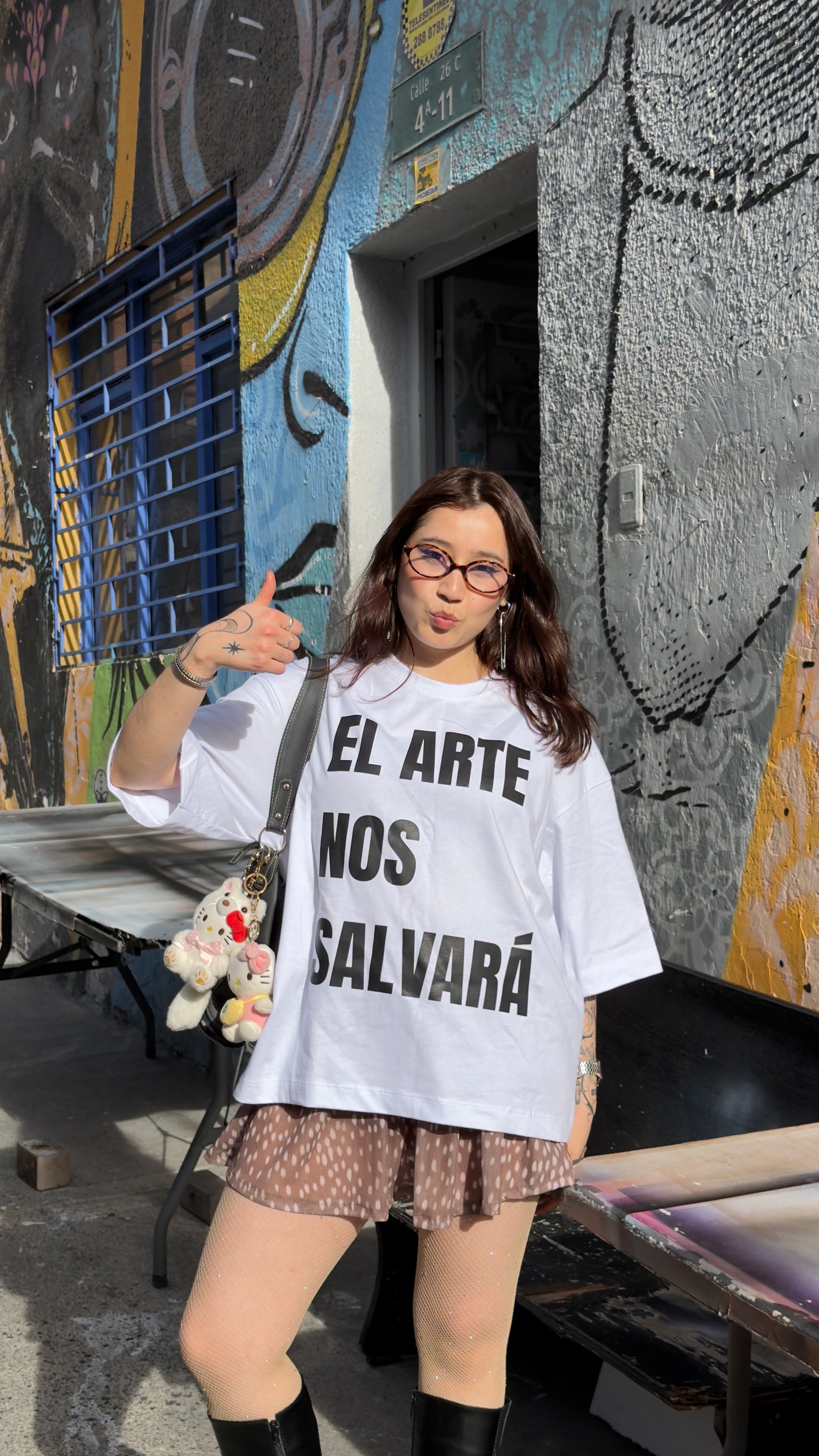 Camiseta ‘El arte nos salvará’ boxy