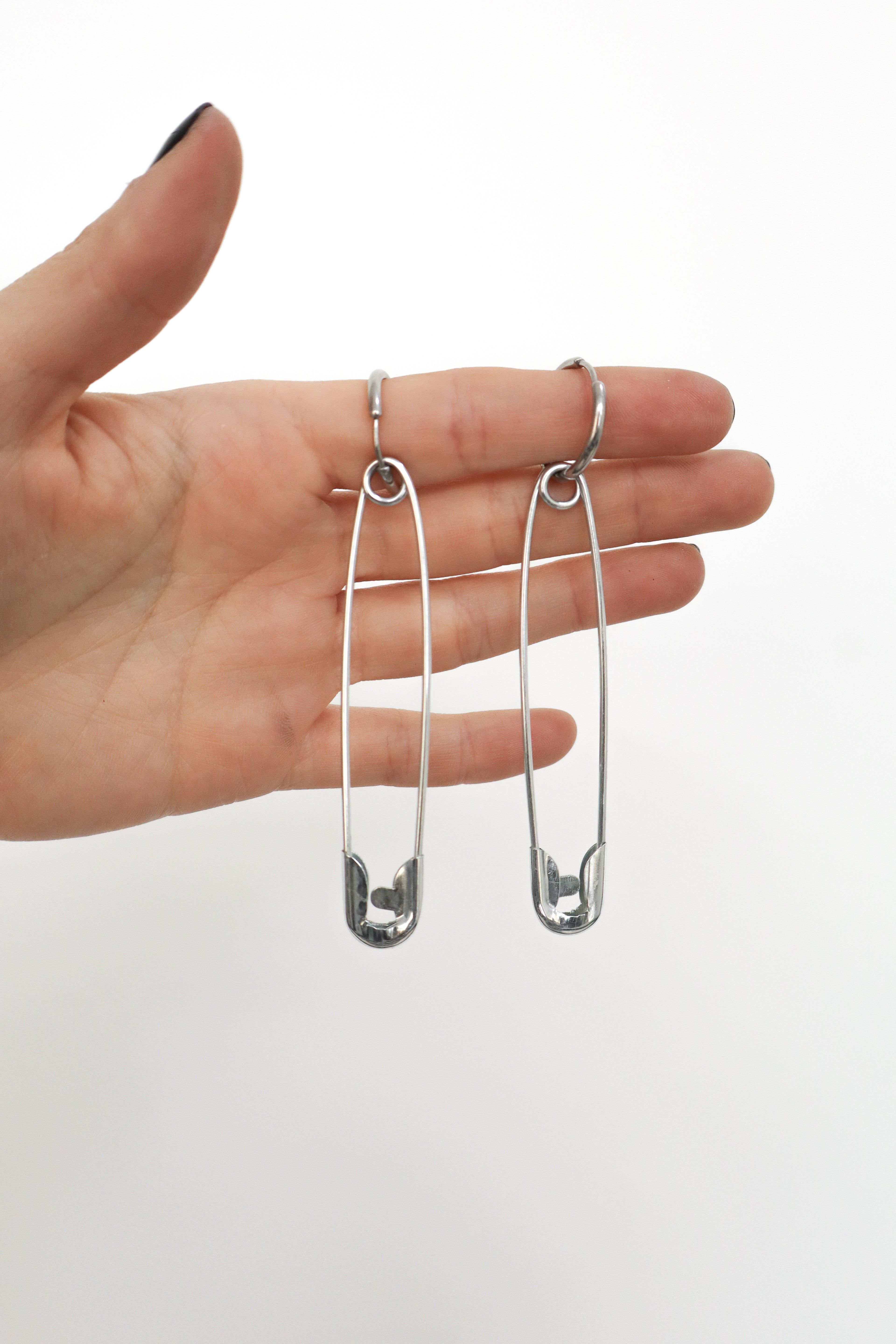 Aretes de gancho punk🧷